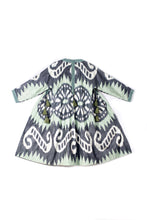 Load image into Gallery viewer, Ikat Chapan with Pleats