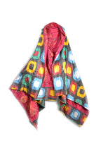 Load image into Gallery viewer, Reversible Batik & Ikat Vest