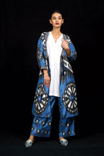 Load image into Gallery viewer, Ikat Chapan with Pleats